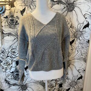 SHEIN Women's Gray Sweater  Textured Sleeves SIZE 6